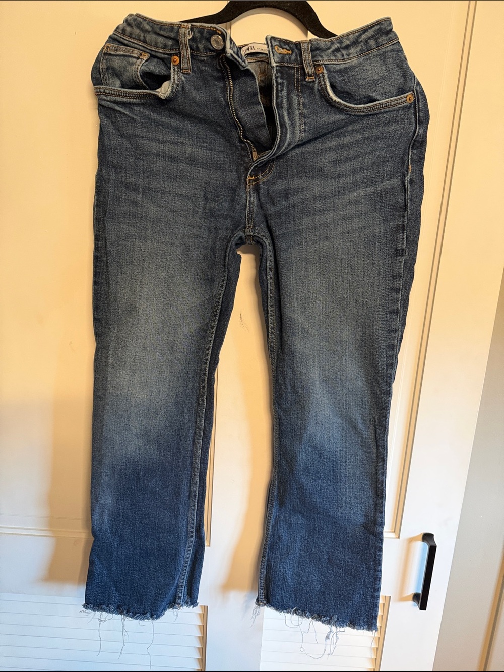 Zara Blue Cropped Straight-Leg Jeans with Raw Hem